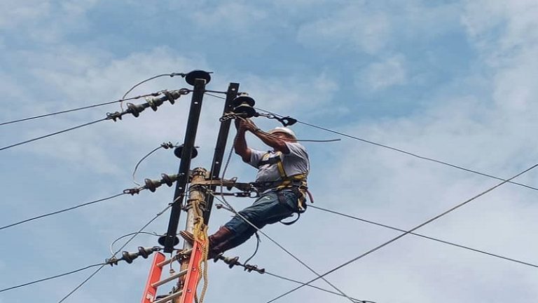 CORPOELEC: Adecuaciones a red eléctrica favorecen a más de seis mil familias guaireñas