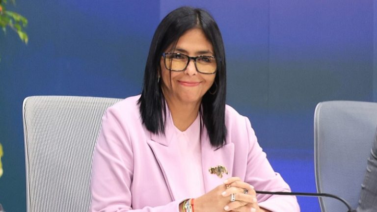 Delcy Rodríguez: Sector petrolero proyecta una inversión de mil 400 millones de dólares para el 2026