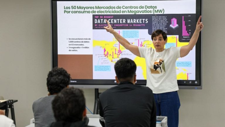 Rectora Gabriela Jiménez Ramírez reflexiona sobre ética ambiental y desarrollo tecnológico