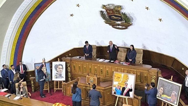 Tras juramentar ante la AN, Jorge Rodríguez prometió utilizar “todos los procedimientos posibles” para el regreso del presidente Maduro