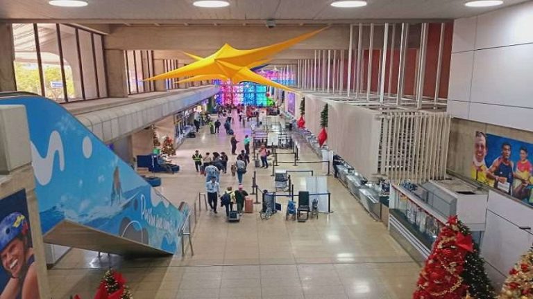 Vuelos internacionales y nacionales operan con normalidad en Maiquetía