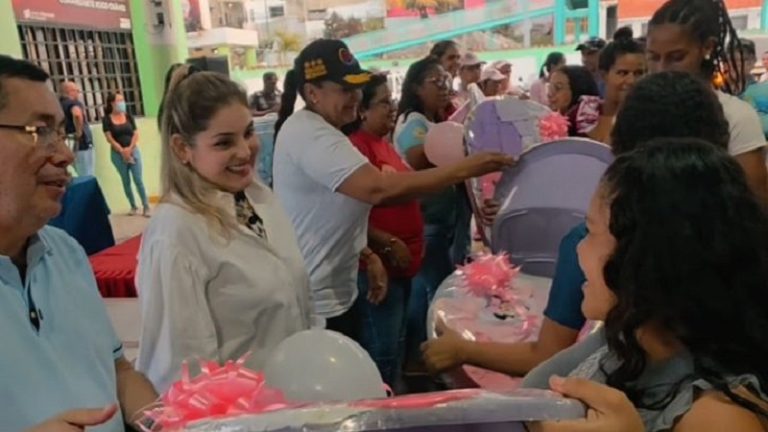 Cnel. José Manuel Suárez Maldonado: En una gran jornada junto a Fundaprosocial, brindamos apoyo integral a 110 futuras y nuevas madres +Video