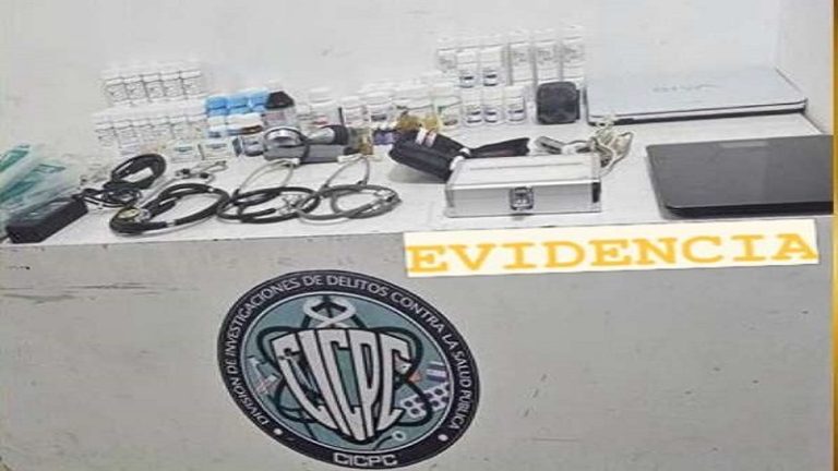 Falso médico en La California detenido por estafar clientes