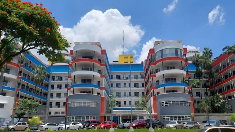 Hospital Universitario alcanza hito de 13 mil marcapasos implantados