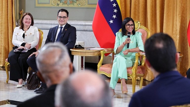 Delcy Rodríguez Gómez: Nueva Ley de Hidrocarburos incorpora modelos de negocios creativos para acelerar la recuperación de inversiones