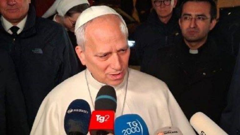 Papa León XIV considera inaceptables las amenazas de Trump