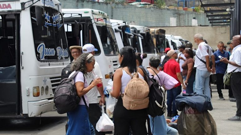 Más de 3,6 millones de personas se han desplazado por el país durante la Semana Mayor