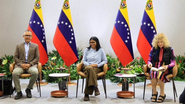 Presidenta (E) Delcy Rodríguez: Instalado encuentro económico-productivo del Programa para la Paz y la Convivencia +Video
